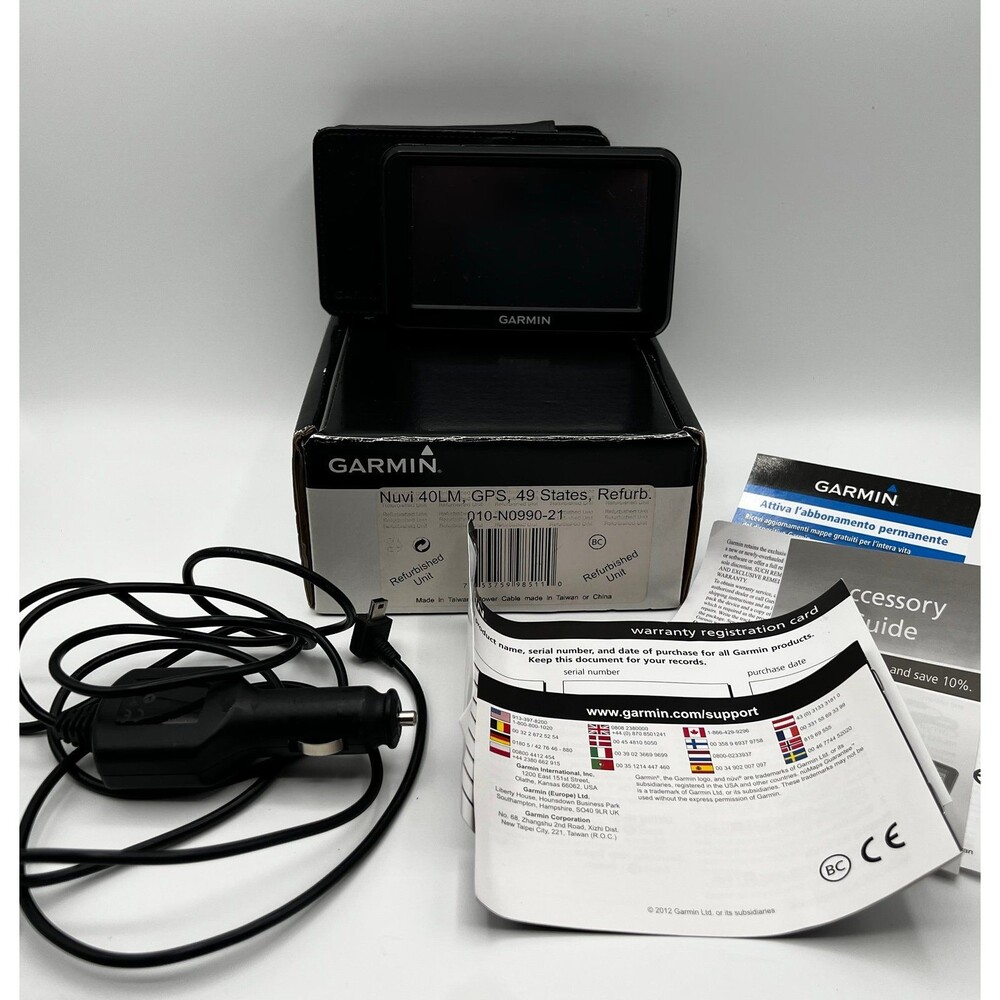 Garmin Nuvi 40LM 4.3" GPS Navigator BUNDLE w/ Leather Case, Power Cable, Box